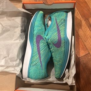 Nike flynit racer